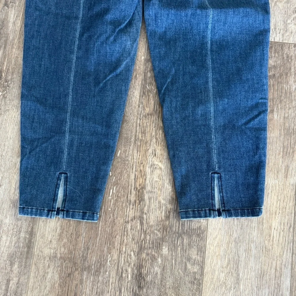 Betabrand Pull-On Elastic Waist Denim Capri Jeans - Medium Petite